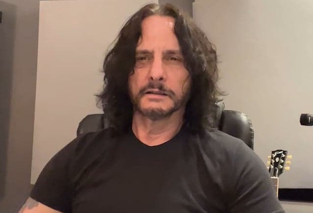 Kenny Hickey abierto a realizar shows tributo a Peter Steele con los sobrevivientes de Type O Negative