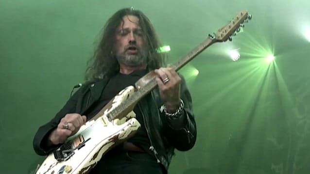 Evergrey y Henrik Danhage ponen fin a 21 años de colaboración