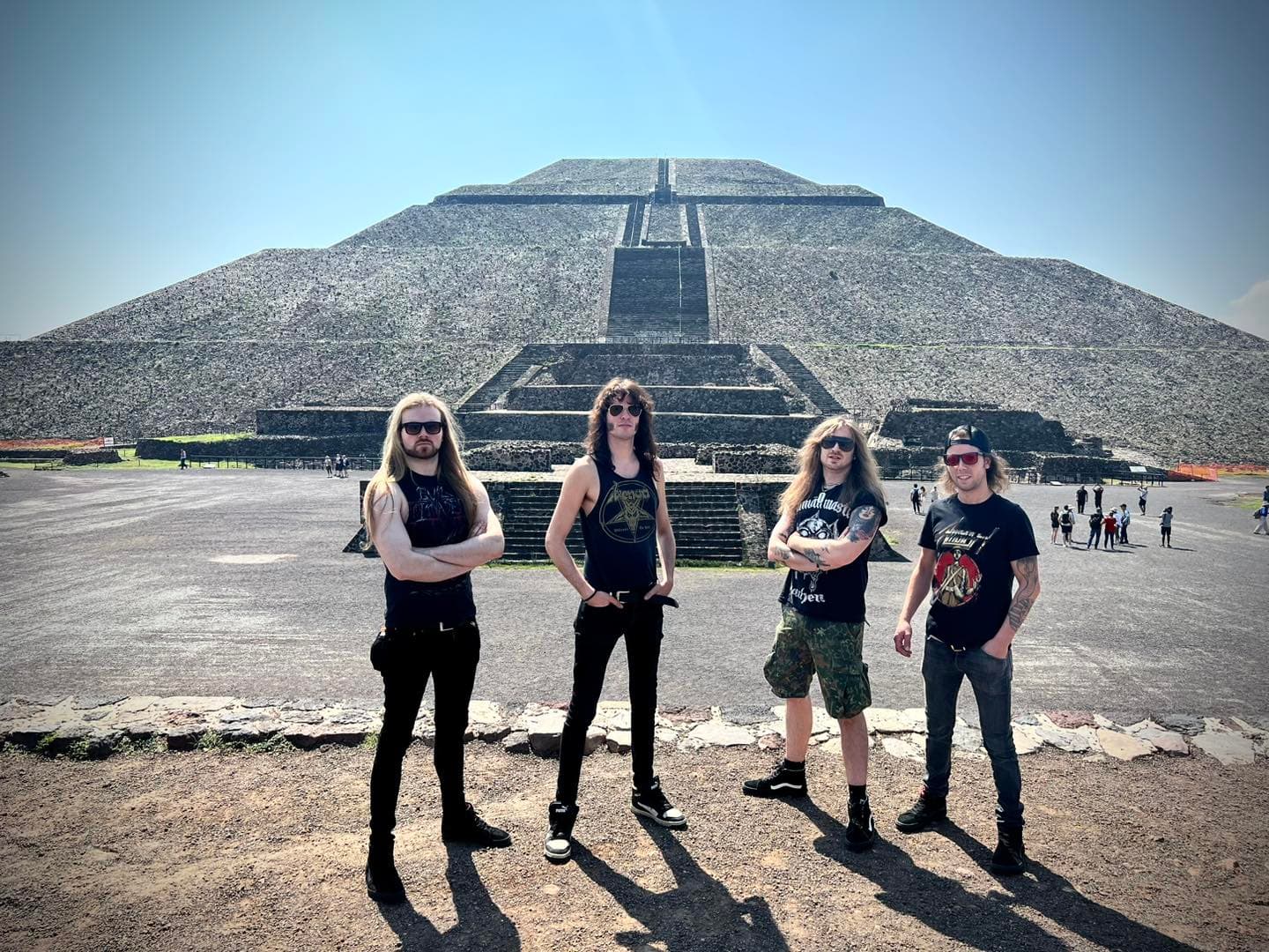 Evil Invaders En México