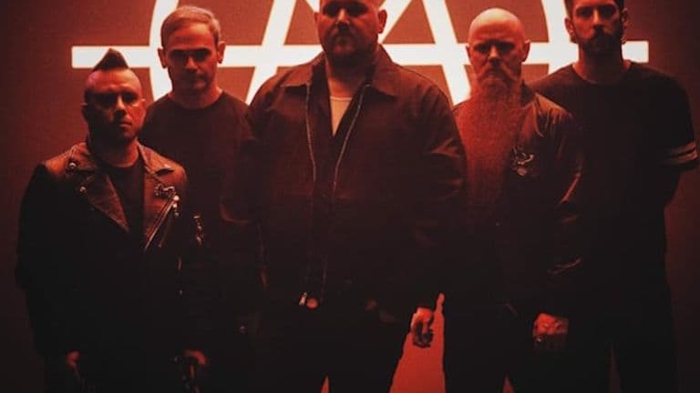 Atreyu lanza nuevo sencillo con Max Cavalera