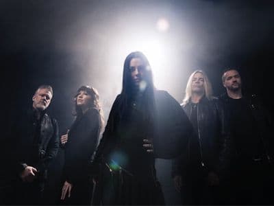 Evanescence Revela Nuevo Álbum 'Sanctuary' y Lanza el Sencillo 'Who Will You Follow'