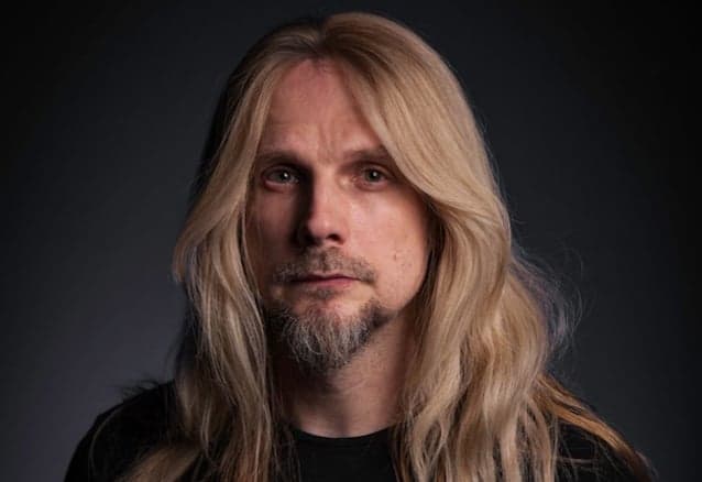 Richie Faulkner defiende giras de bandas sin alineaciones clásicas