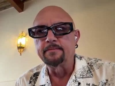 Geoff Tate de Queensrÿche reflexiona sobre el uso de celulares en conciertos