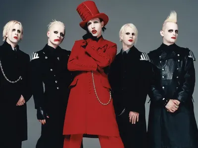 Juez rechaza desestimar caso de agresión sexual contra Marilyn Manson