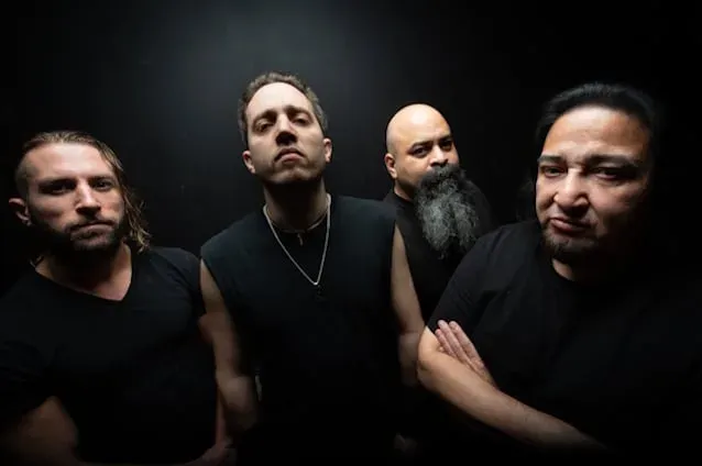 Fear Factory estrena vocalista con el sencillo 'Roboticist'