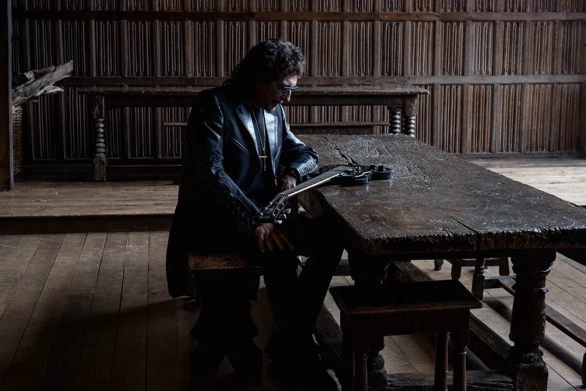 Tony Iommi prepara 'From the Dark', su primer álbum en solitario en más de 20 años