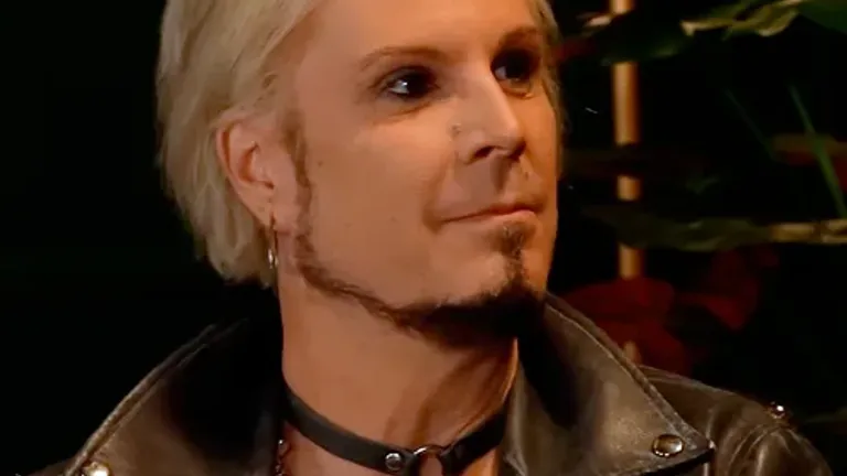 John 5 y su único retraso: el primer ensayo con Mötley Crüe