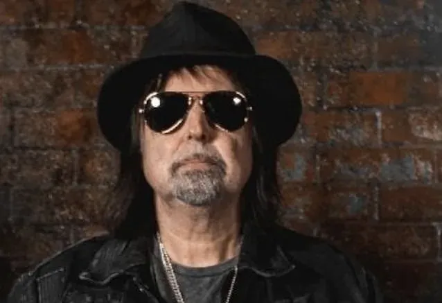 Phil Campbell falleció por falla multiorgánica, según una audiencia forense en Londres