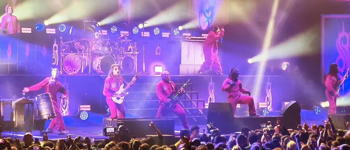 Slipknot anuncia un gran 2027 y el Stage Tour suma a Dream Theater y otras bandas