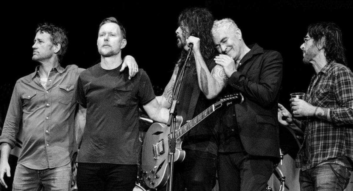 Foo Fighters La calma despues de la Tormenta